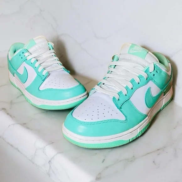 EUC RARE Women’s Nike Low Dunk Green Glow/White Sneakers - HTF - Picture 1 of 17